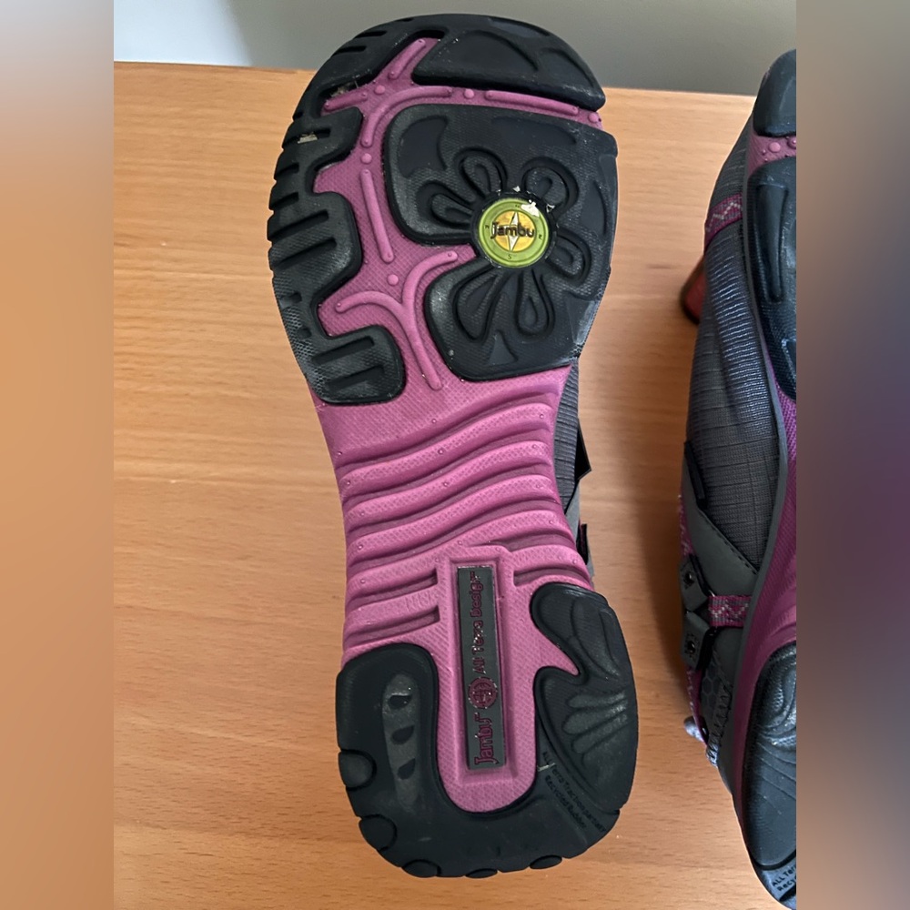 Jambu Gray with Raspberry Athletic Shoe - Picture 8 of 11